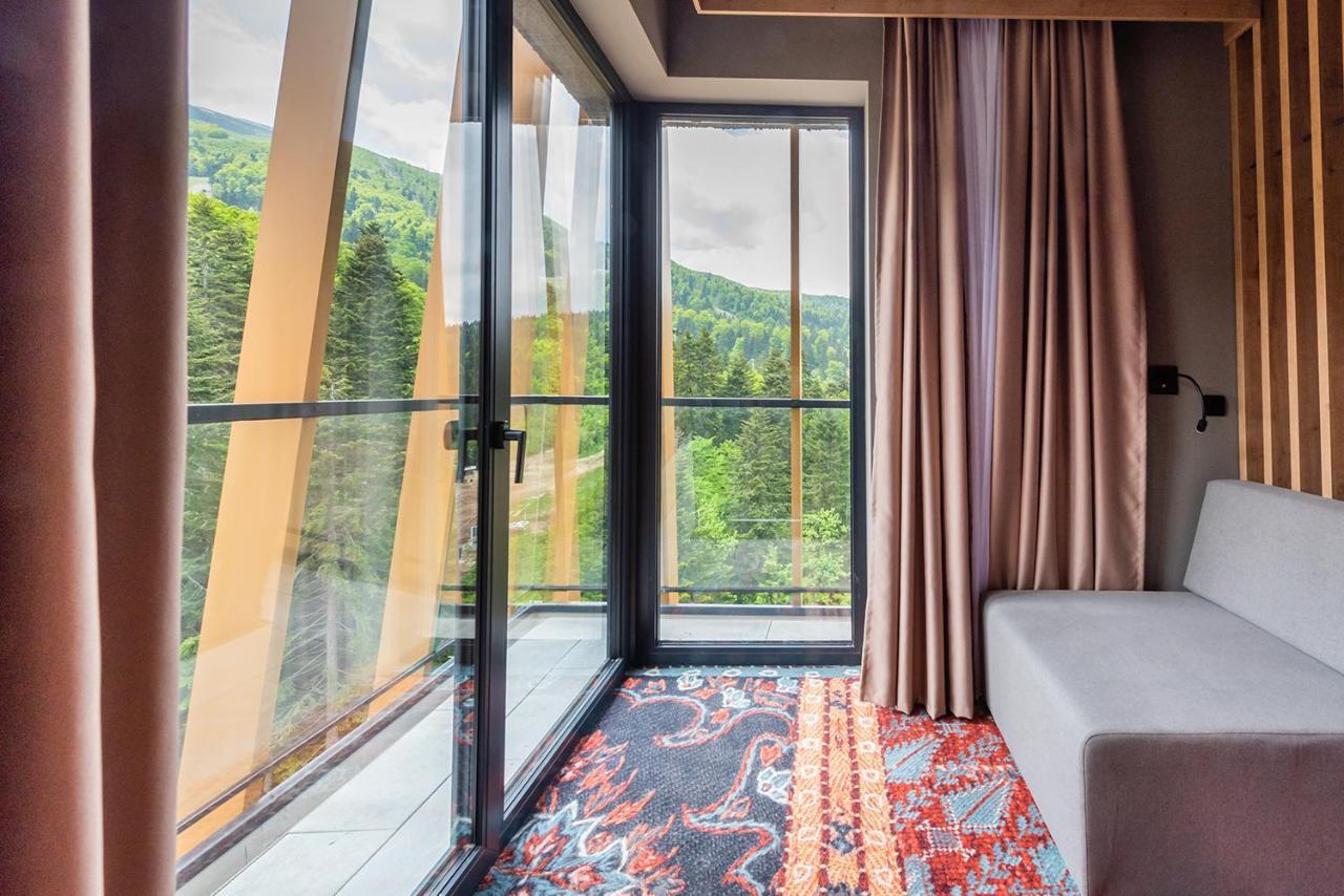 Hotel Nomad Bjelašnica Exteriör bild