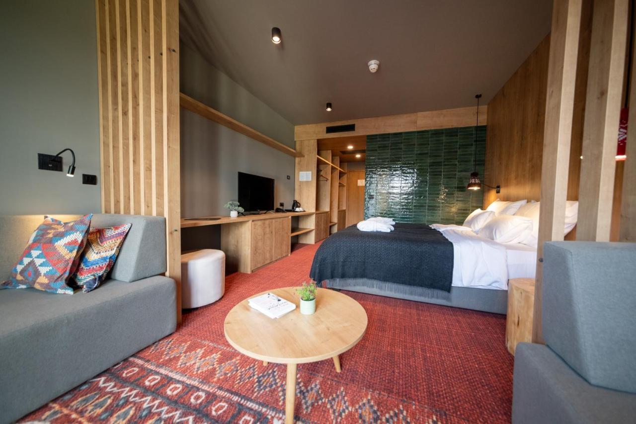 Hotel Nomad Bjelašnica Exteriör bild