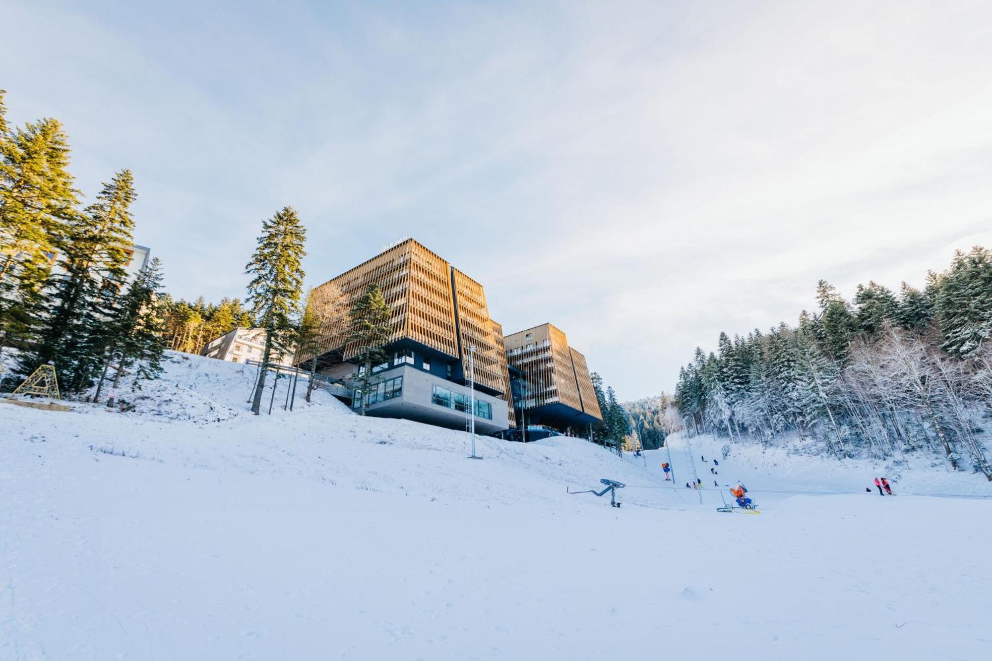 Hotel Nomad Bjelašnica Exteriör bild