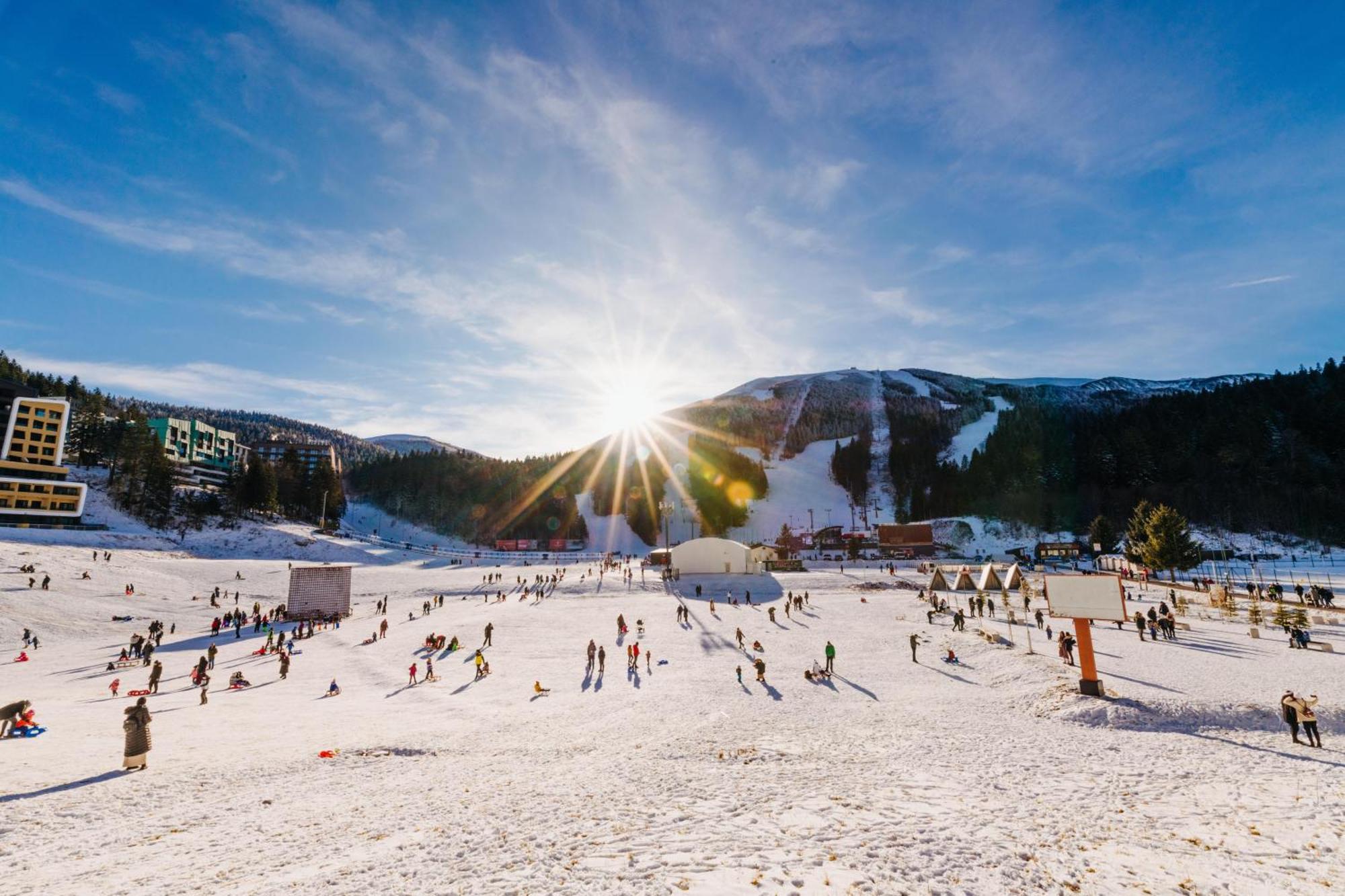 Hotel Nomad Bjelašnica Exteriör bild
