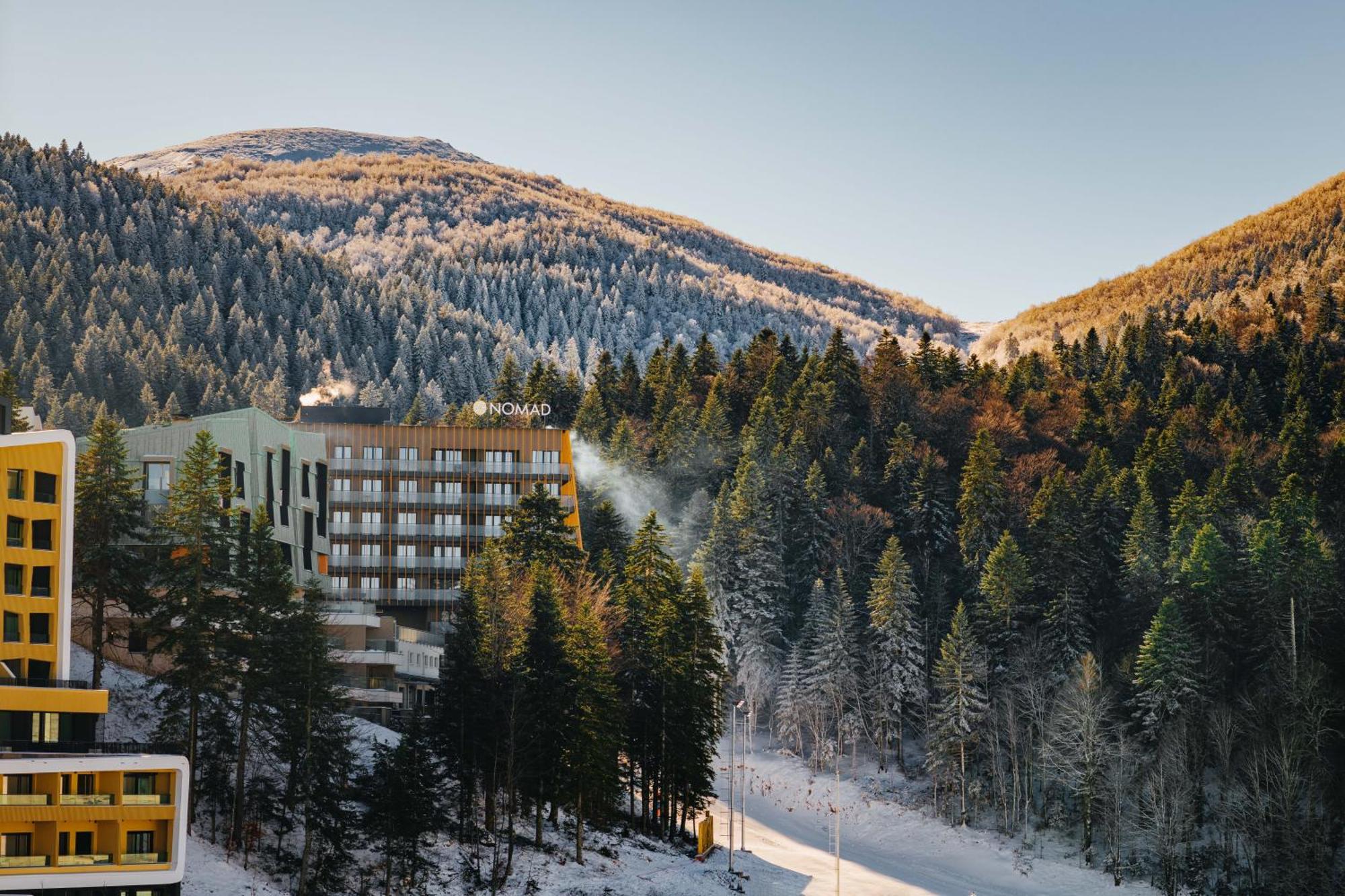 Hotel Nomad Bjelašnica Exteriör bild